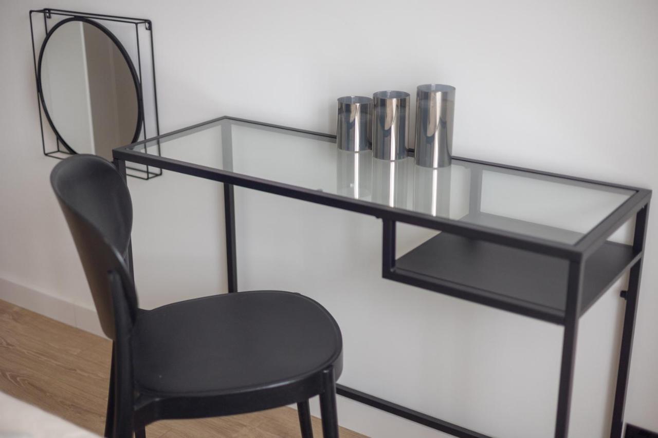 Brand New Business * Warschau